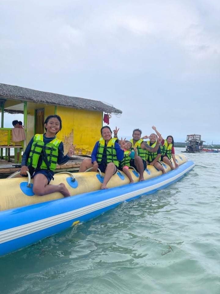 Richville Little Boracay Guest House Calatagan Exterior foto