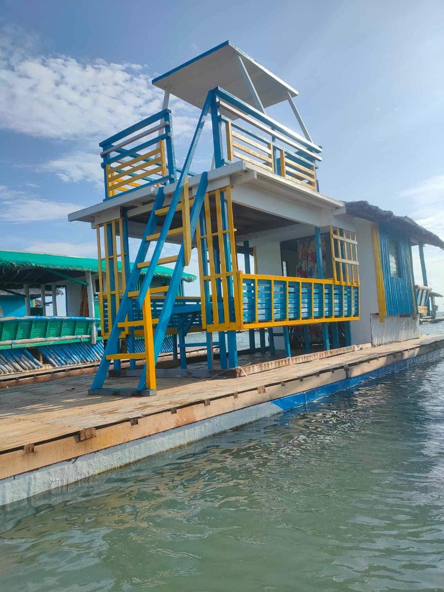 Richville Little Boracay Guest House Calatagan Exterior foto