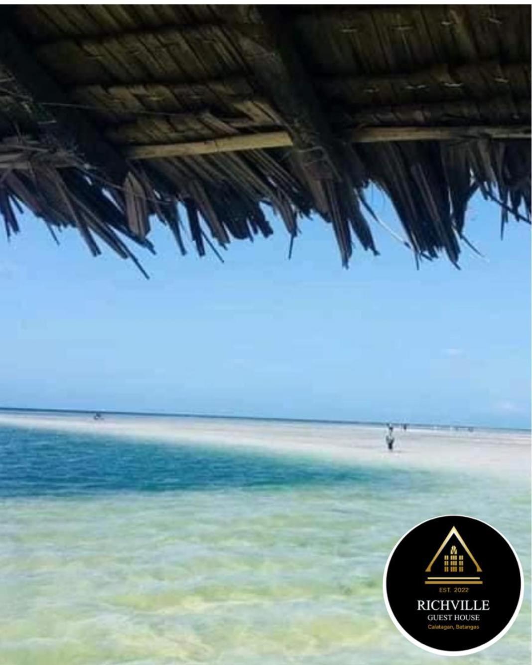 Richville Little Boracay Guest House Calatagan Exterior foto