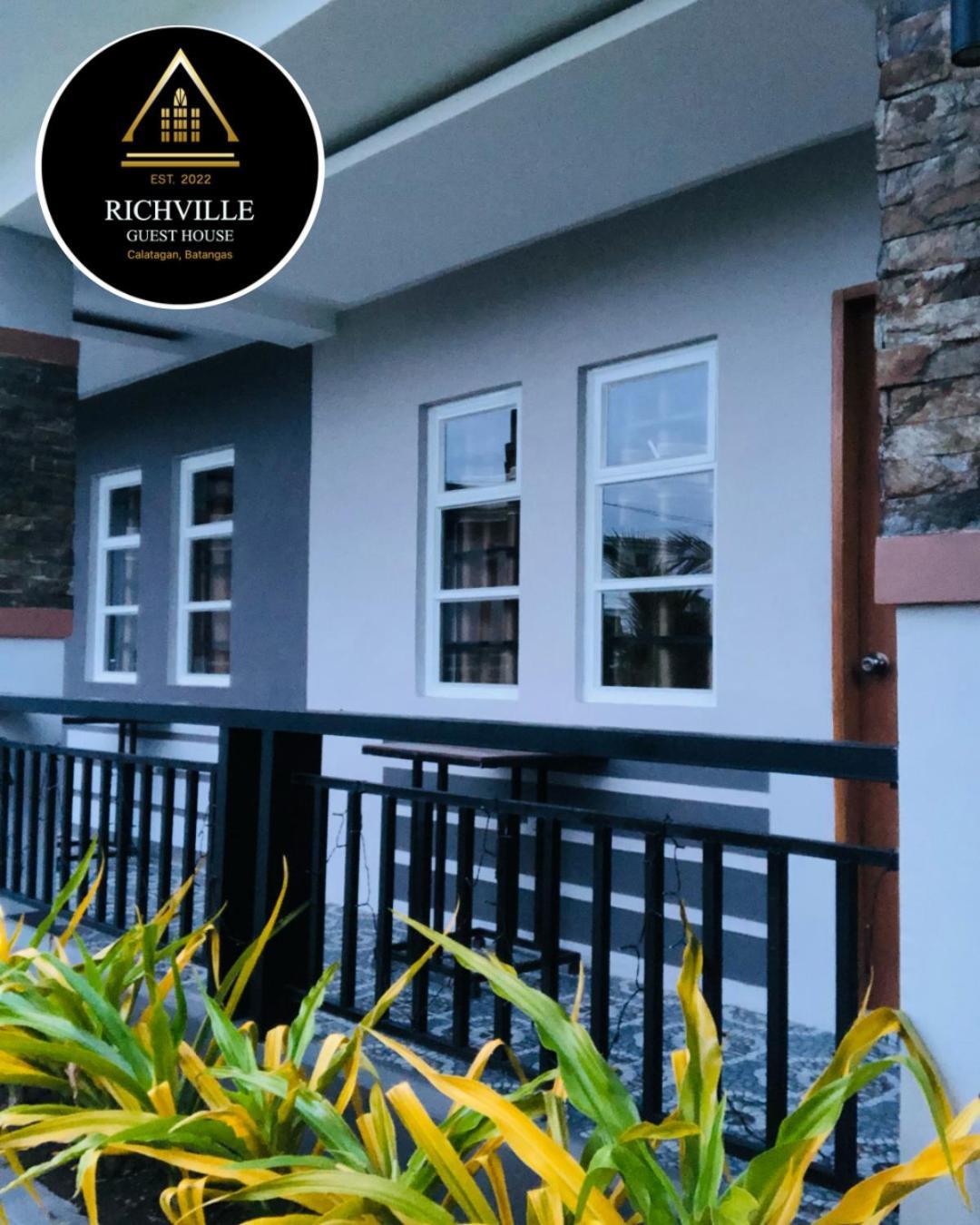 Richville Little Boracay Guest House Calatagan Exterior foto
